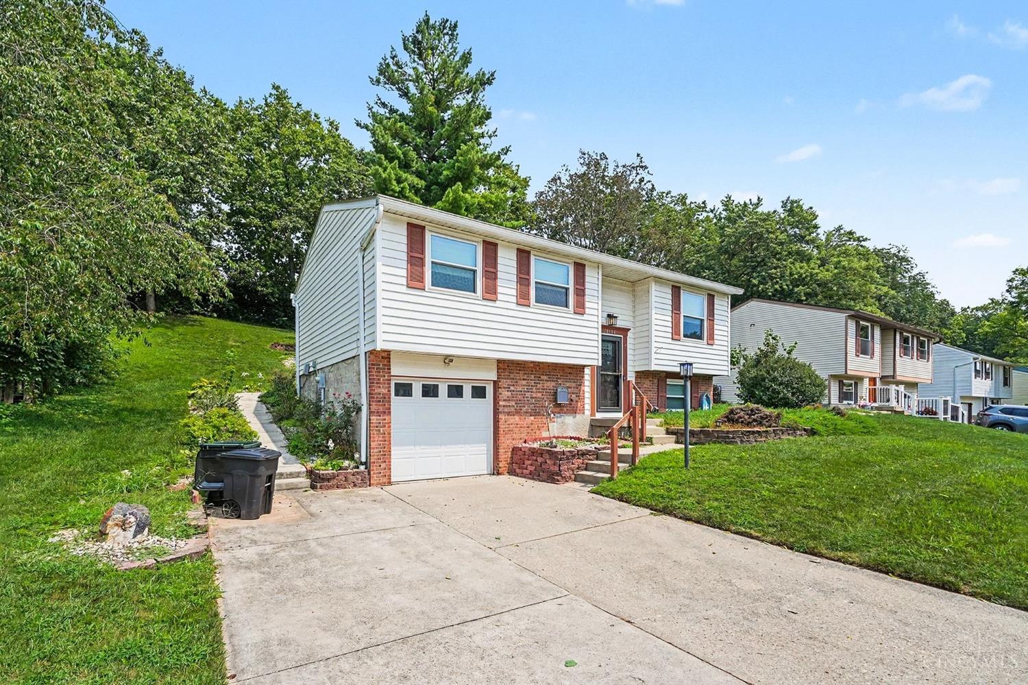 3rd image of 10604 Winding Way Dr, Harrison, OH 45030 | MLS# 1890369