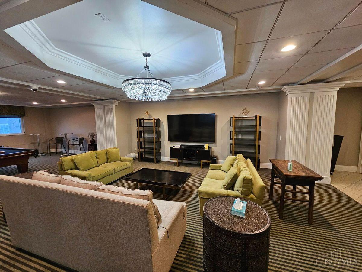 2nd image of 2200 Victory Pkwy, Cincinnati, OH 45026