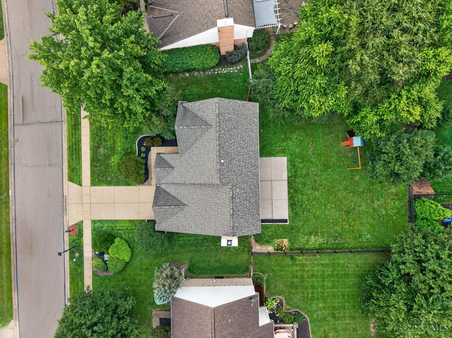 41st image of 10203 Meadowknoll Dr, Symmes Twp, OH 45140 | MLS# 1890406