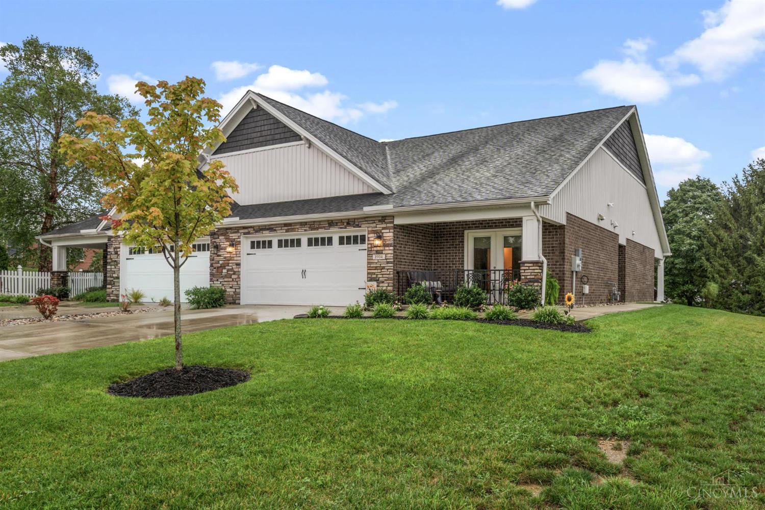 2nd image of 1904 Tipperary Dr, Middletown, OH 45042 | MLS# 1890485