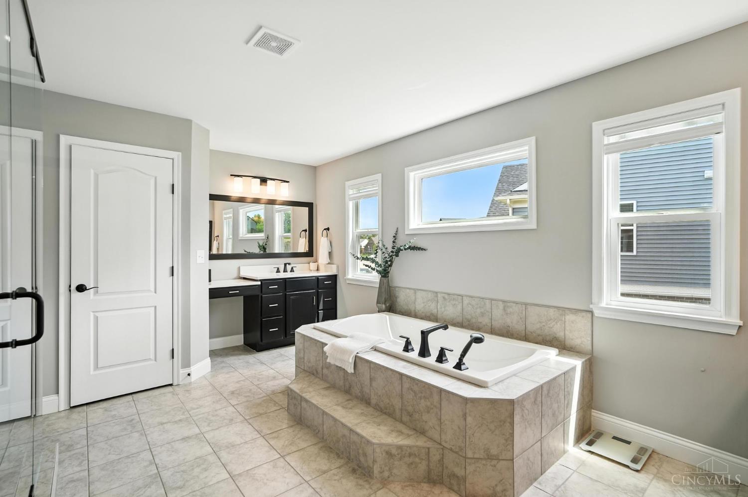 850 Sand Trap Place, Turtle Creek Twp, OH, 45036 — photo 31