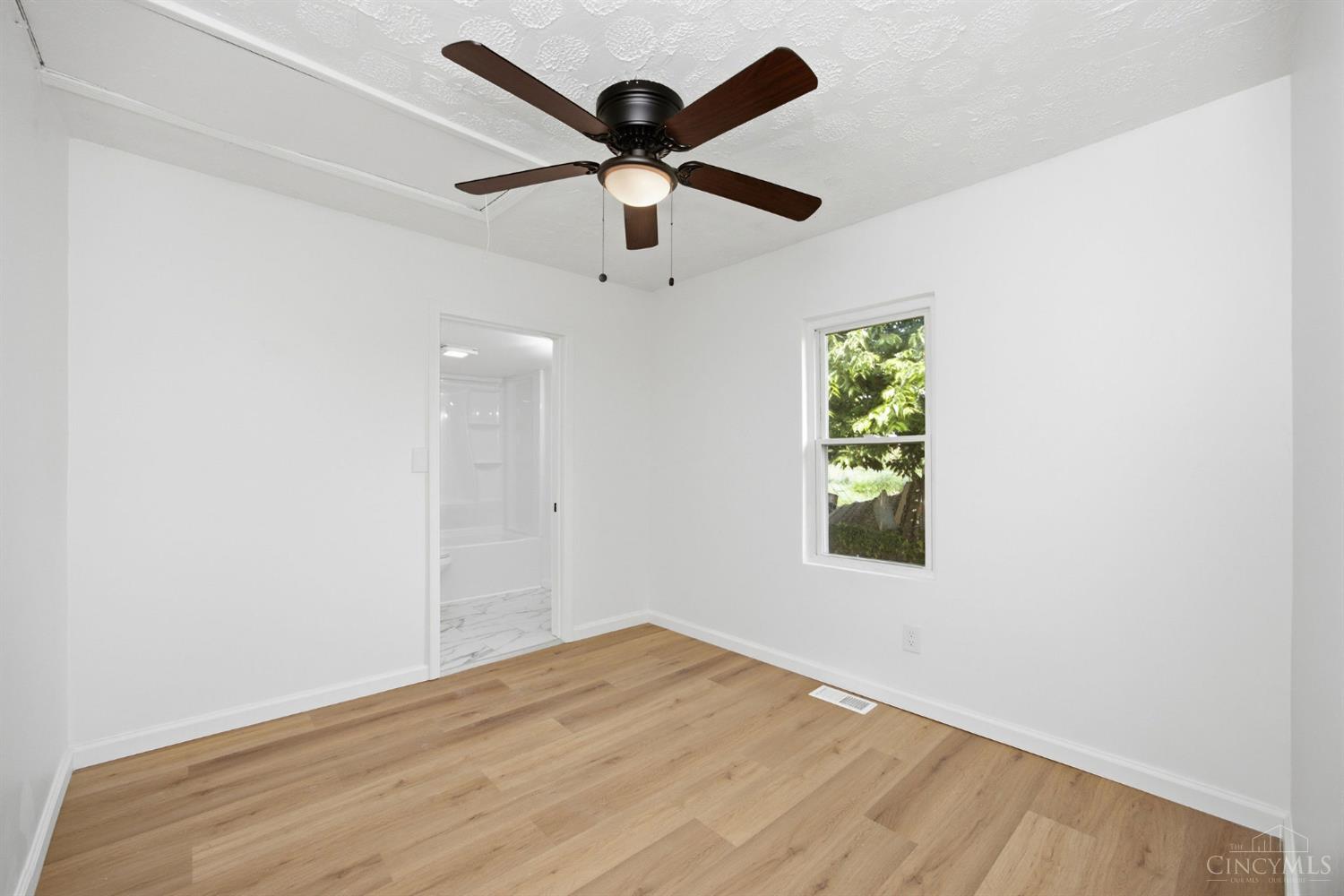 2051 Pater Avenue, Fairfield Twp, OH, 45015 — photo 15