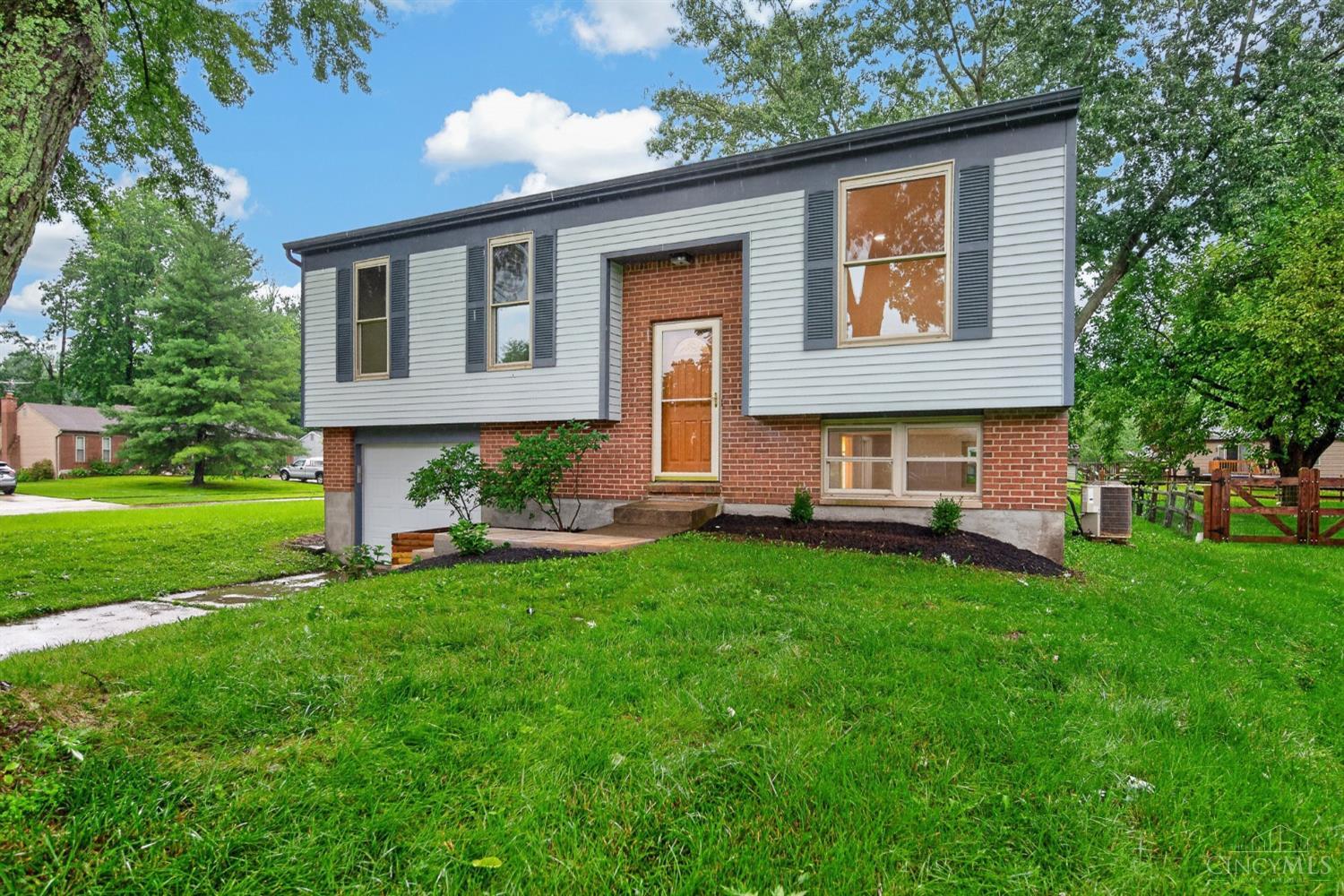 5801 Patrick Henry Drive, Miami Twp, OH, 45150 — photo 4