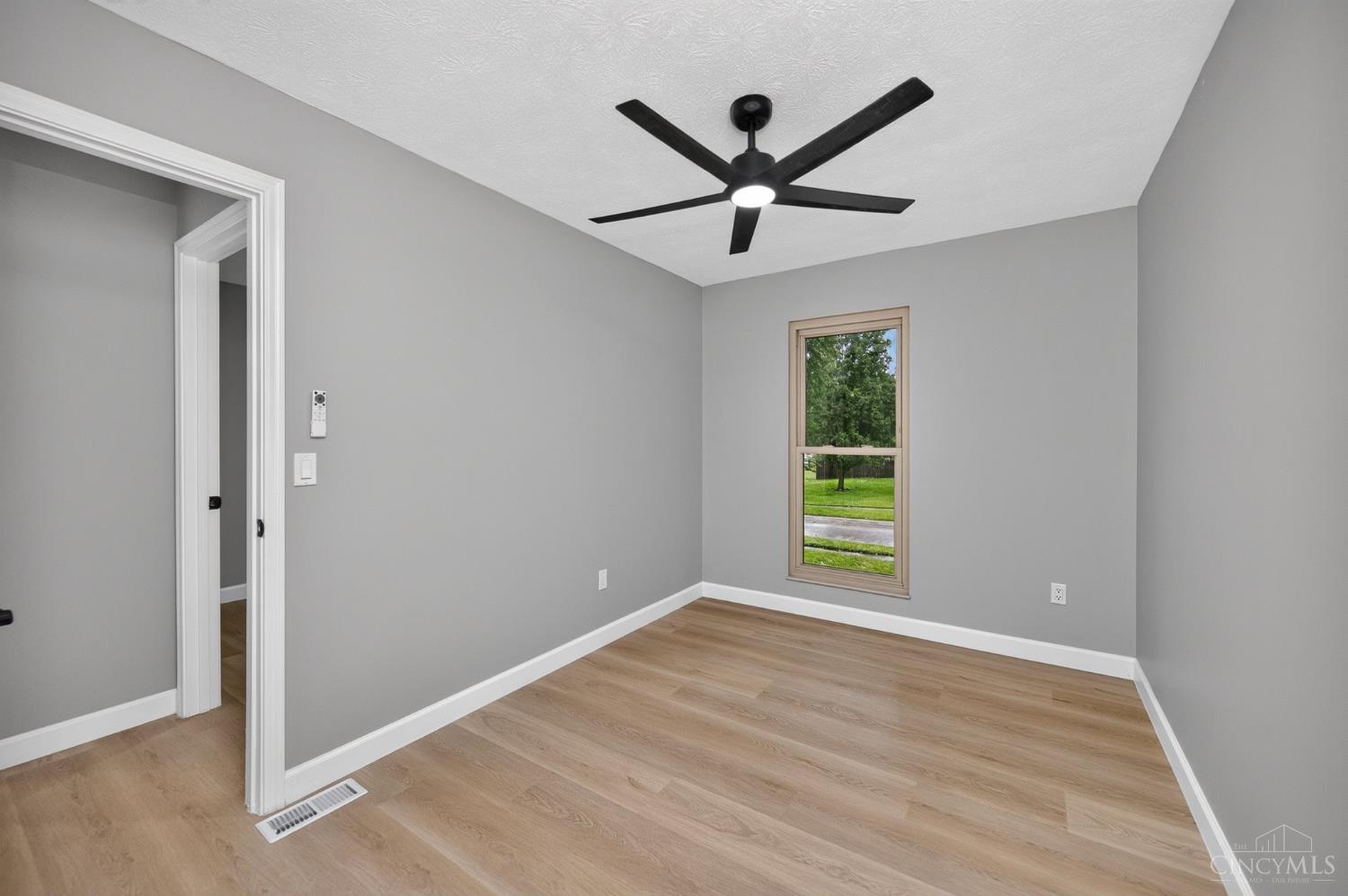 5801 Patrick Henry Drive, Miami Twp, OH, 45150 — photo 32