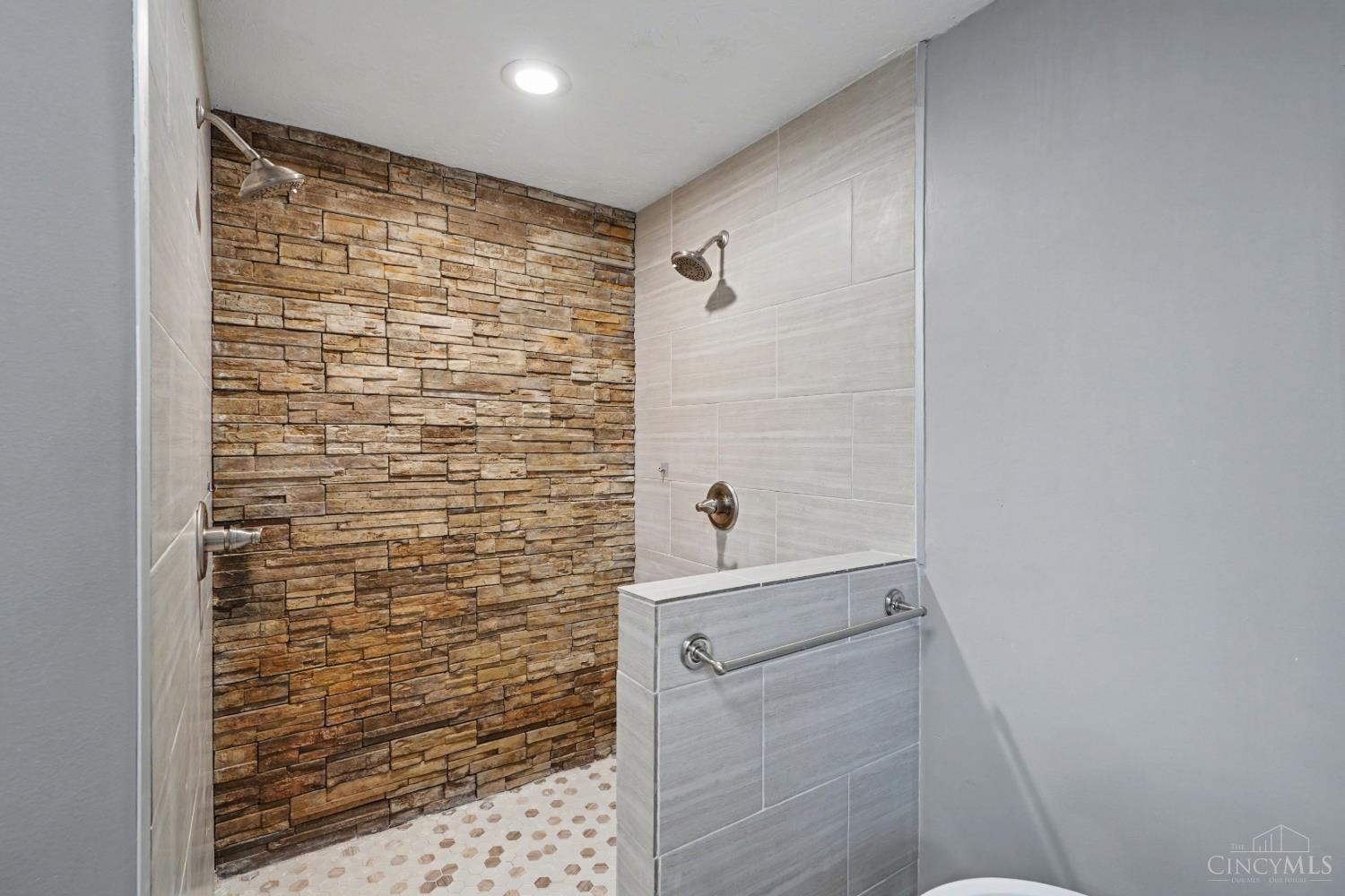 2004 Crest Road, Forest Park, OH, 45240 — photo 7