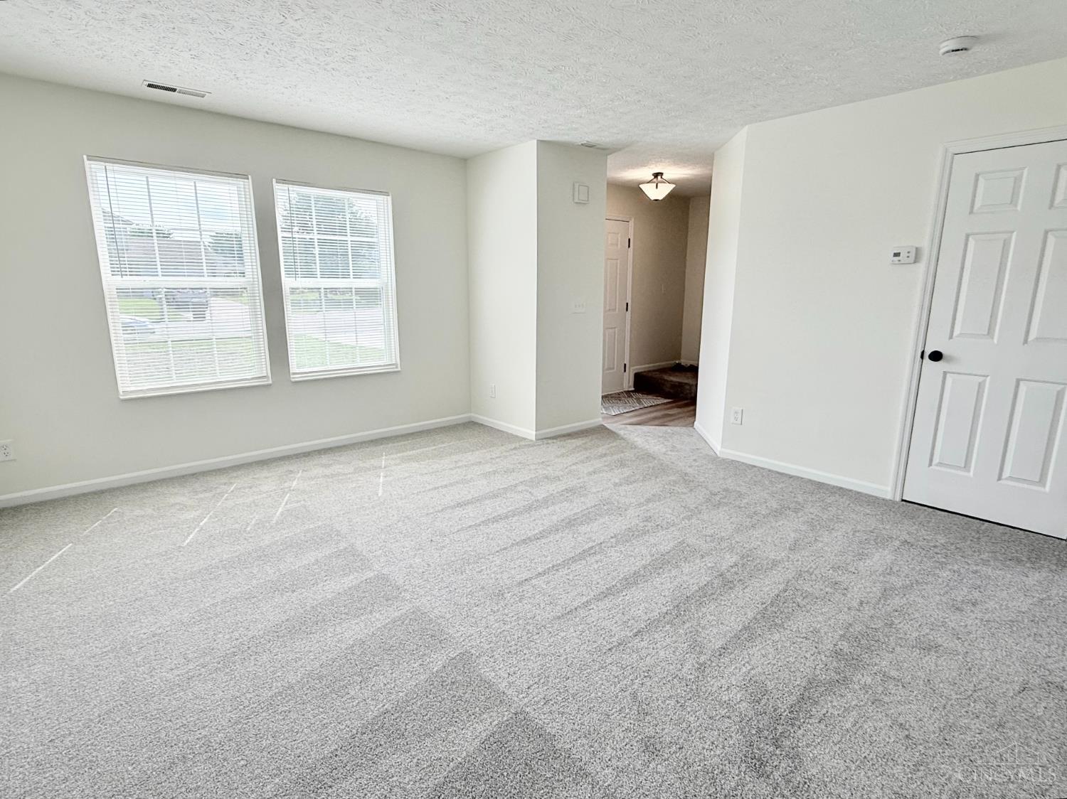 4th image of 635 Willow Pl, Trenton, OH 45067 | MLS# 1890486