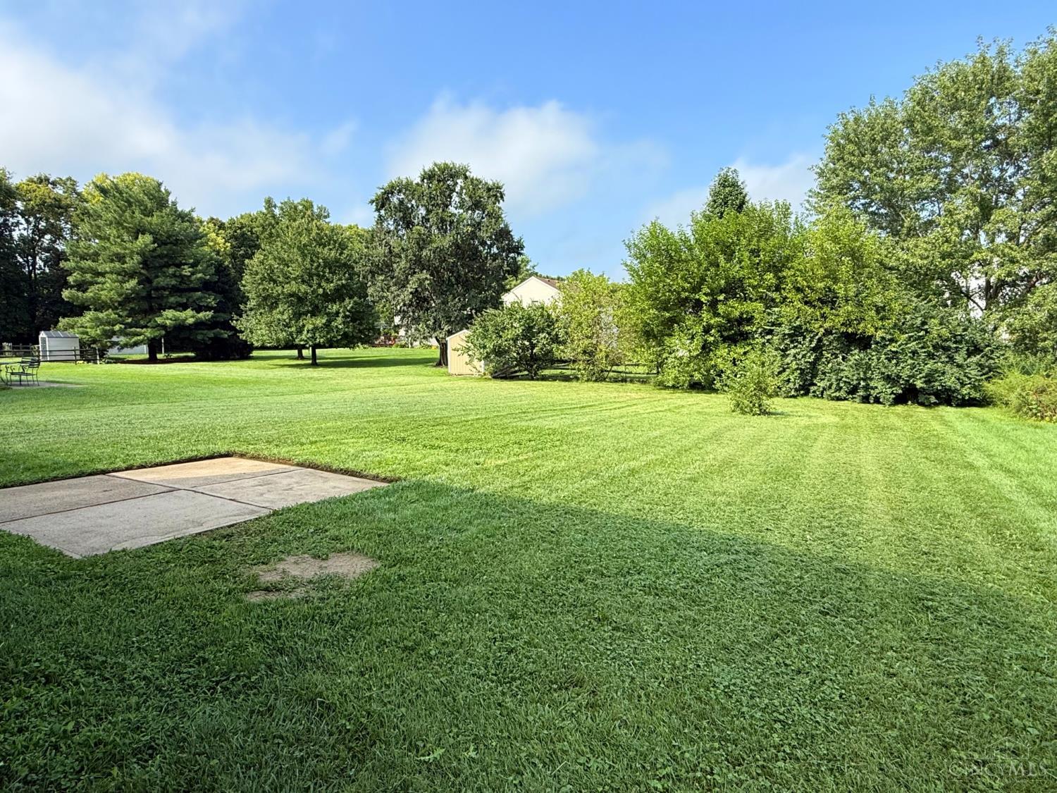 18th image of 635 Willow Pl, Trenton, OH 45067 | MLS# 1890486
