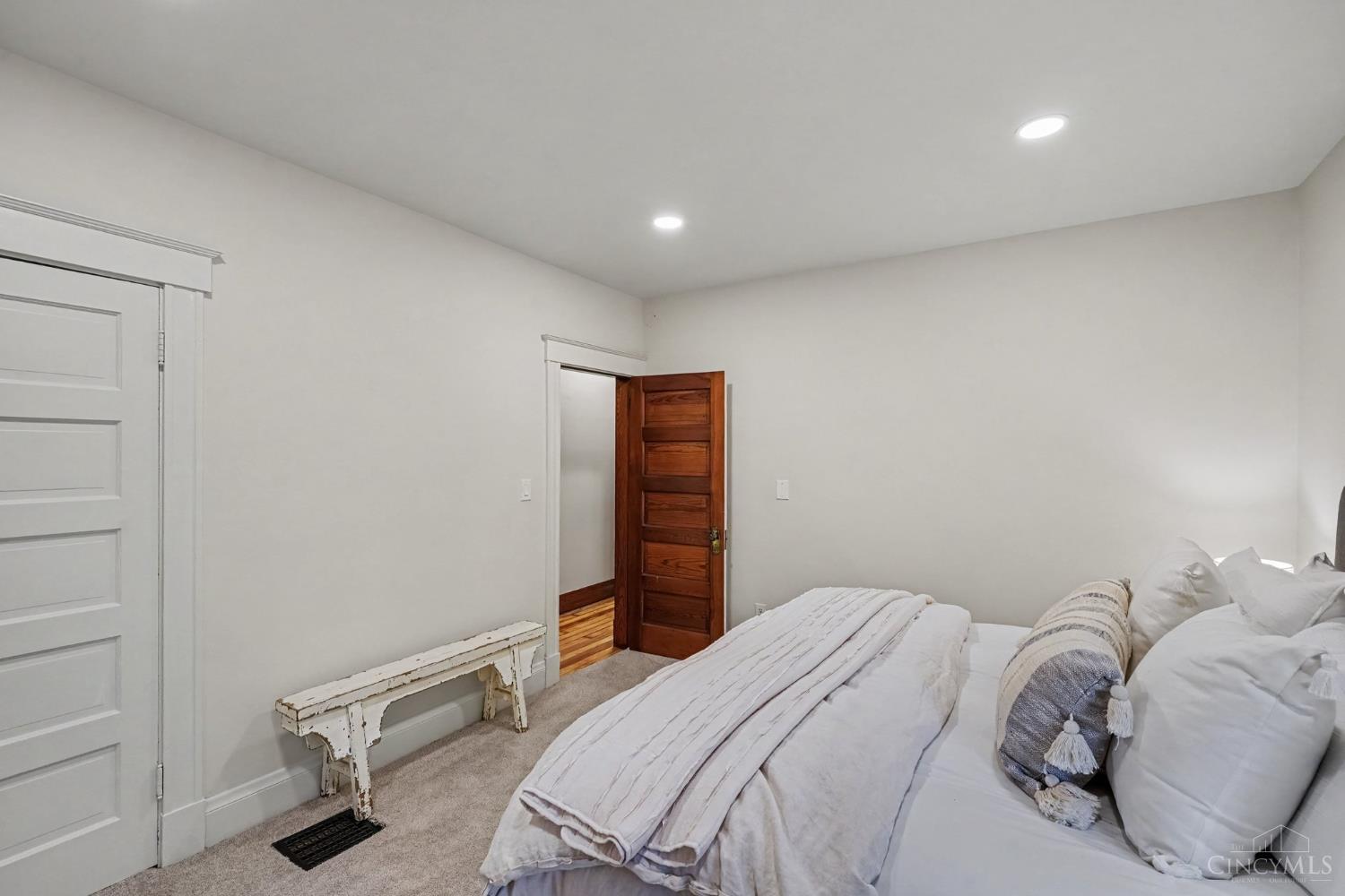 3787 Hyde Park Avenue, Cincinnati, OH, 45209 — photo 19