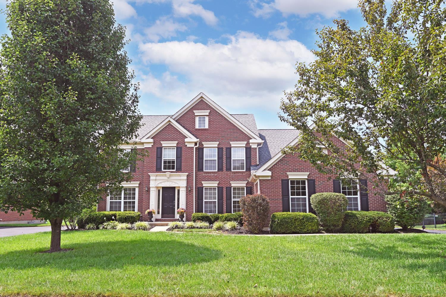 Single family home for sale at 3453 Mackenzie Xing, Pierce Twp, OH 45245 | MLS# 1890593