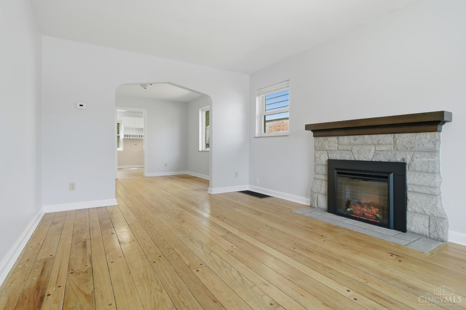2541 Losantiville Avenue, Golf Manor, OH, 45237 — photo 6