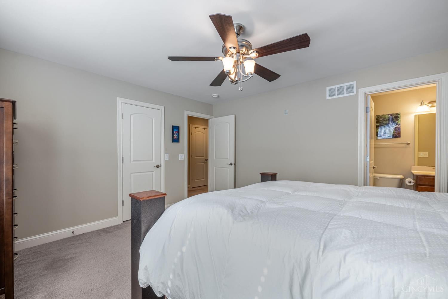 8925 Kenwood Road, Blue Ash, OH, 45242 — photo 44