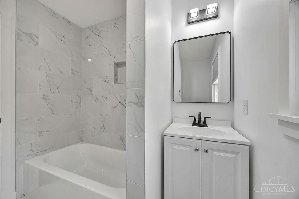 5824 Reigart Road, Fairfield Twp, OH, 45011 — photo 24