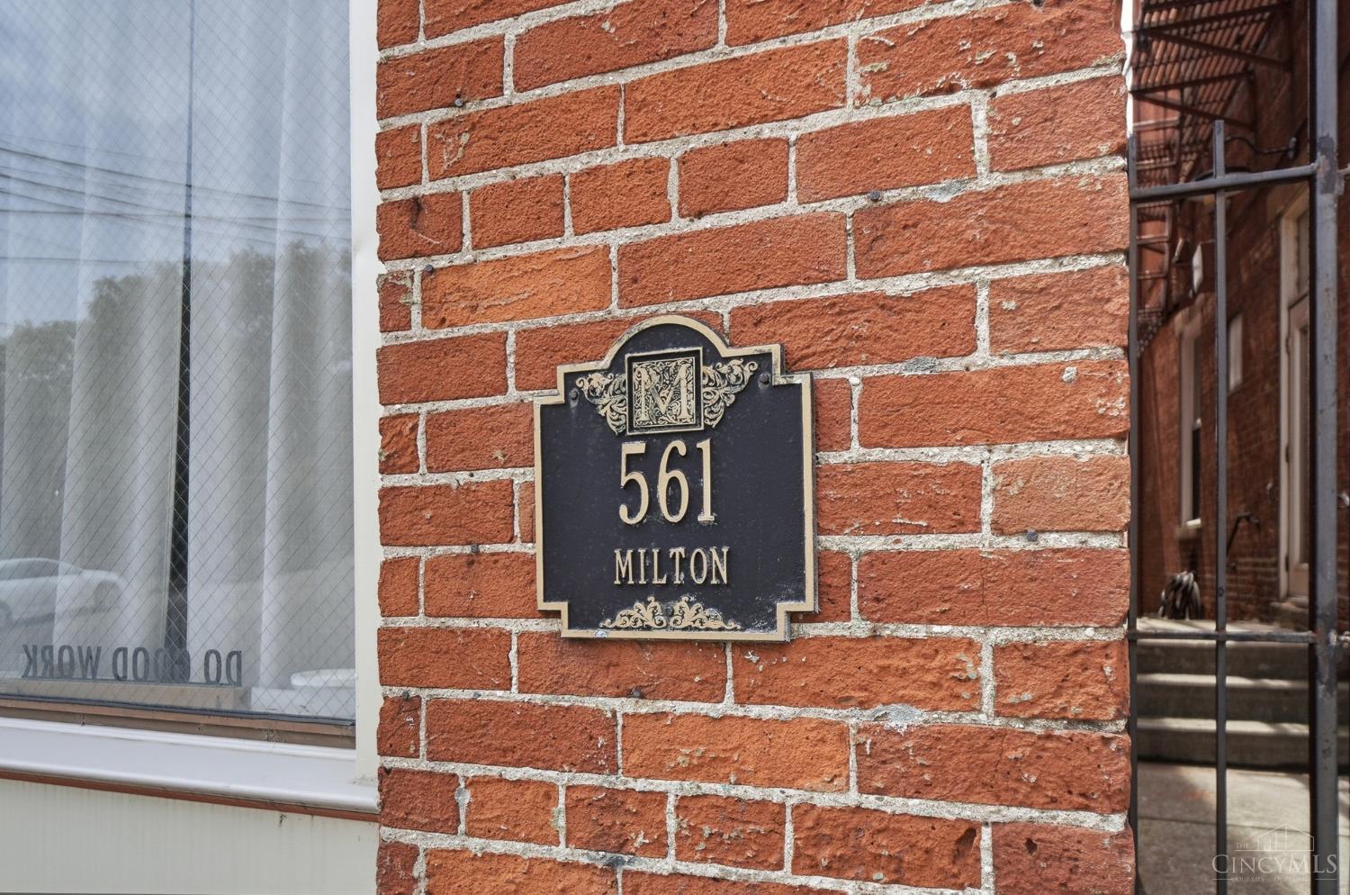 3rd image of 561 Milton St #D, Cincinnati, OH 45202 | MLS# 1890521