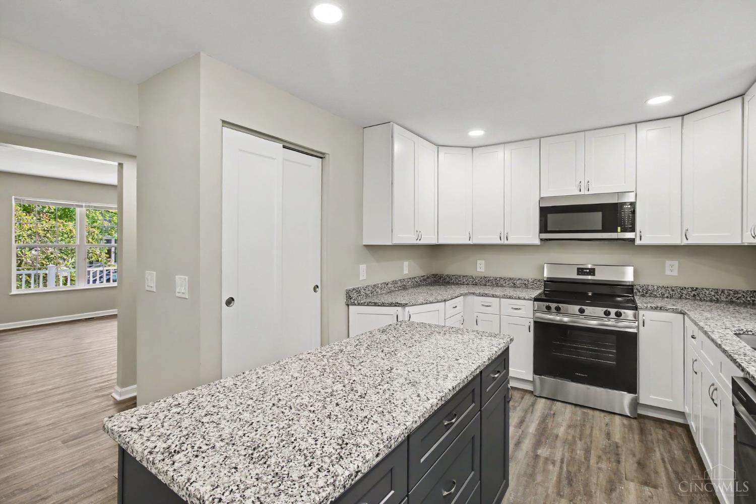 2637 Grover Hill Avenue, Cincinnati, OH, 45212 — photo 9