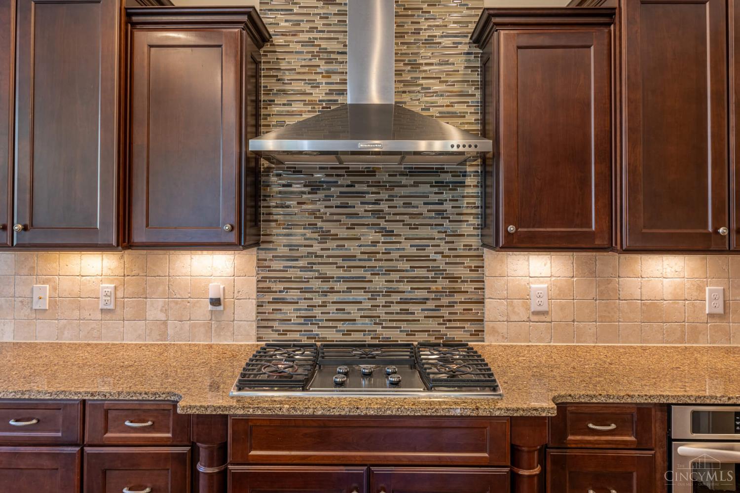 8925 Kenwood Road, Blue Ash, OH, 45242 — photo 12
