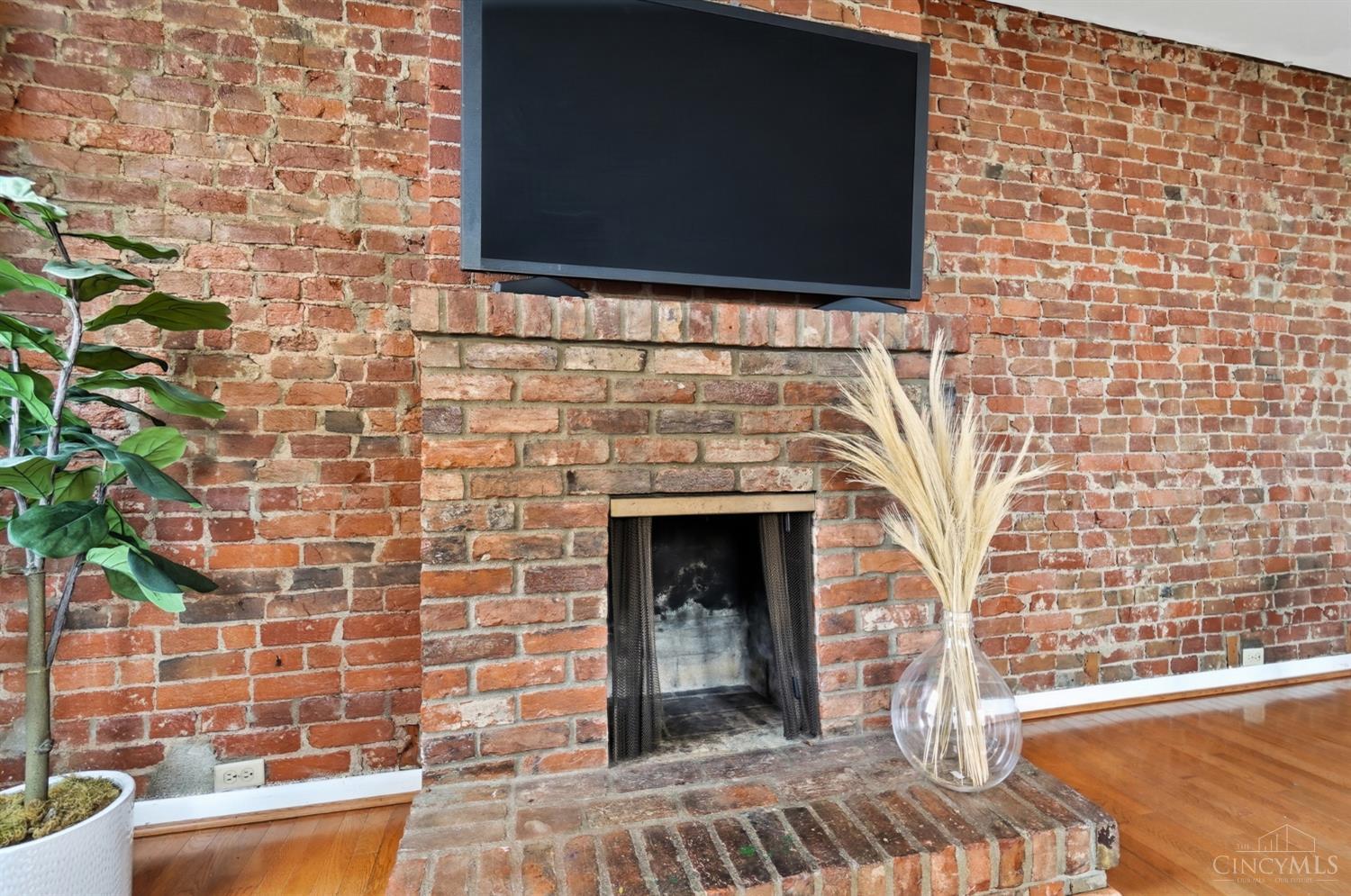 561 Milton Street #D, Cincinnati, OH, 45202 — photo 13