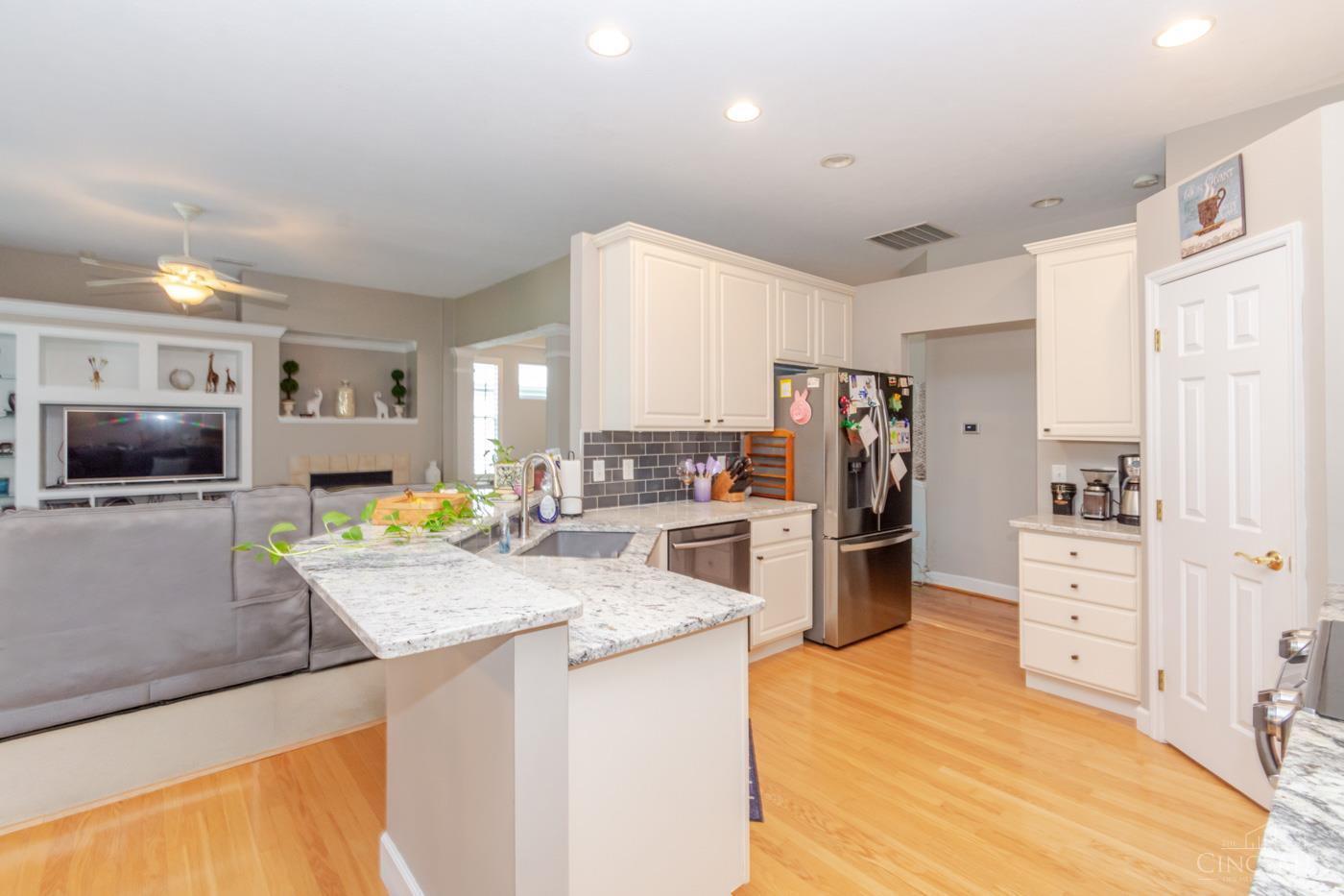 621 Carrick Drive, Washington Twp, OH, 45458 — photo 28