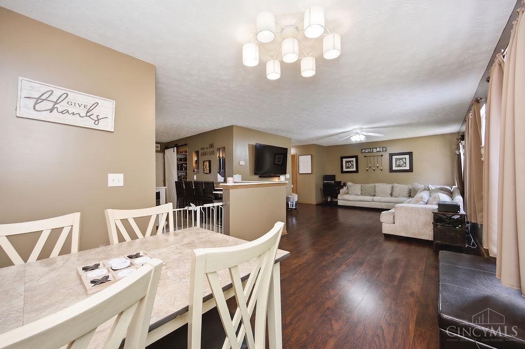 5th image of 933 Marcia Dr, Trenton, OH 45067 | MLS# 1890489