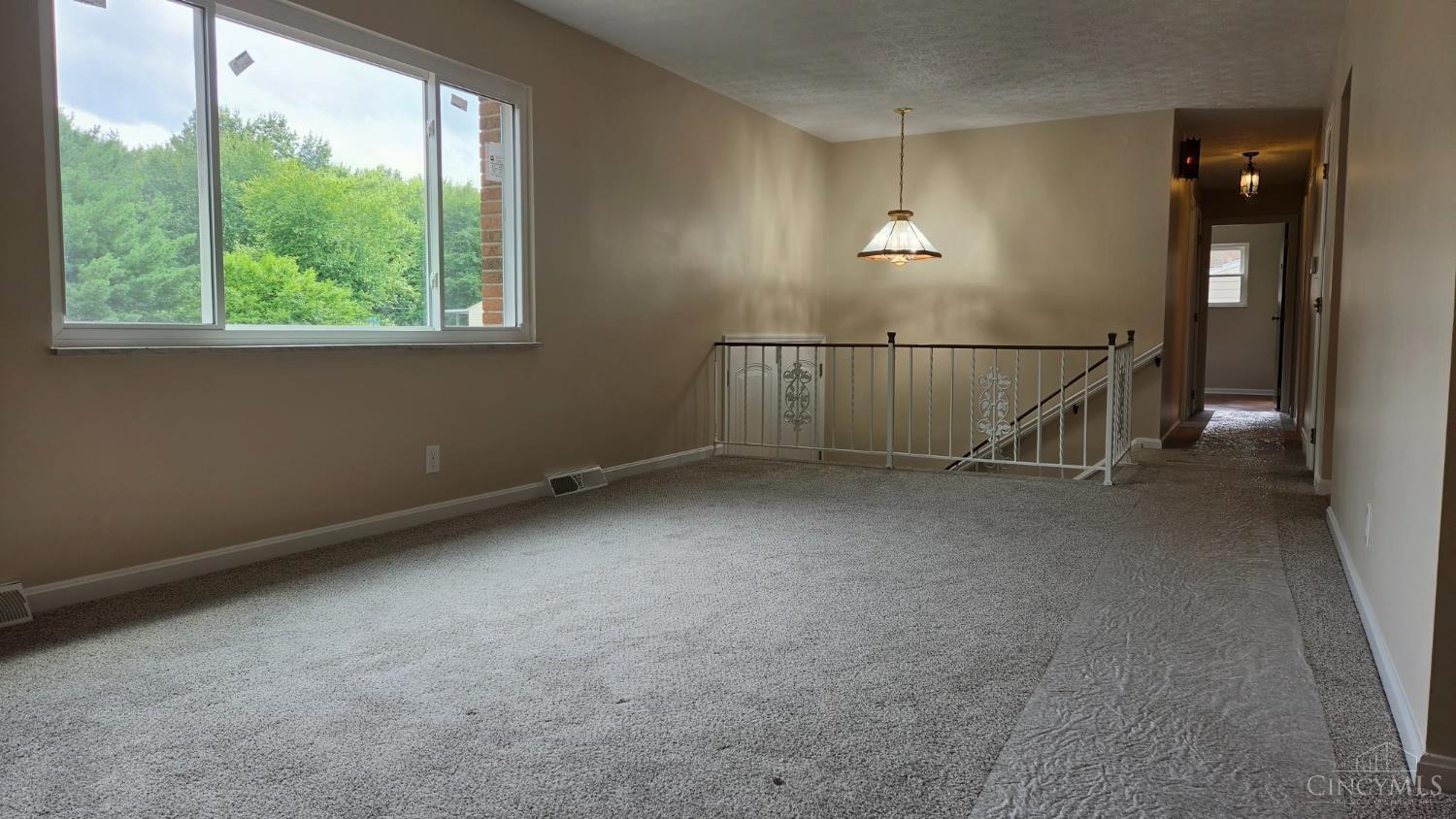 5th image of 786 Picket Wy, Union Twp, OH 45245 | MLS# 1888763