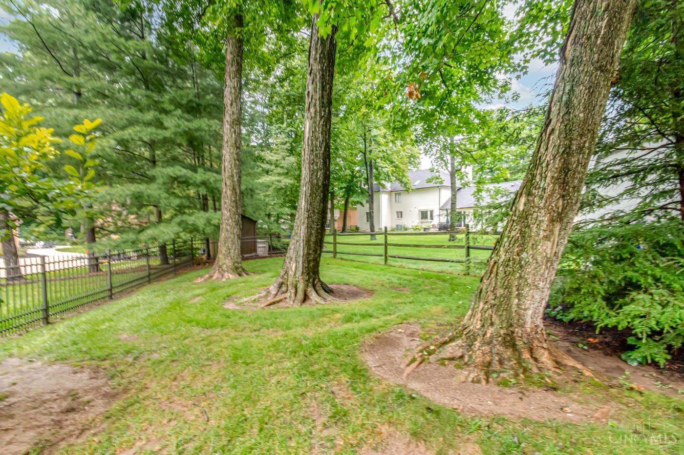 2400 Gatesland Court, Miami Twp, OH, 45459 — photo 40