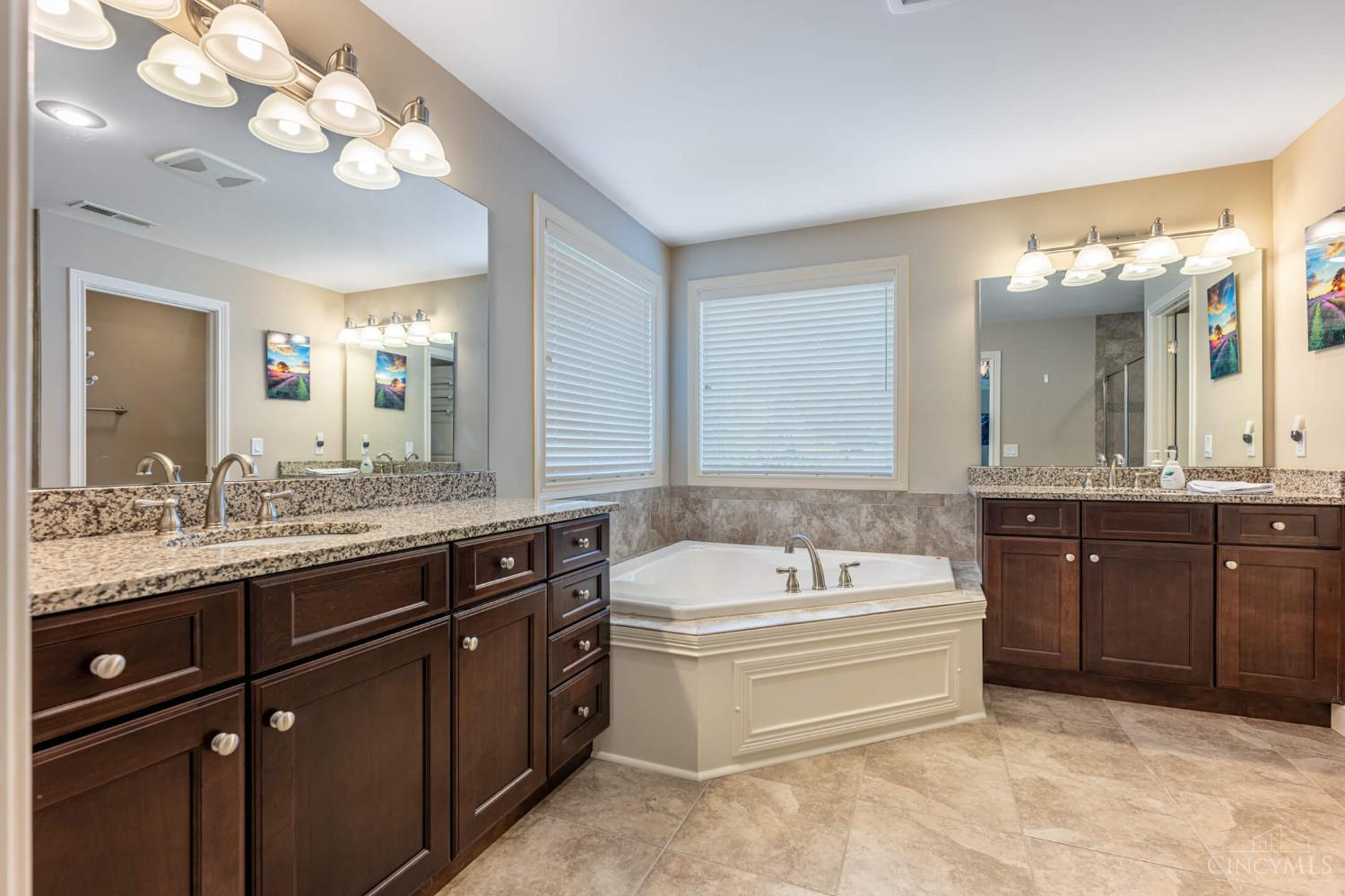8925 Kenwood Road, Blue Ash, OH, 45242 — photo 29