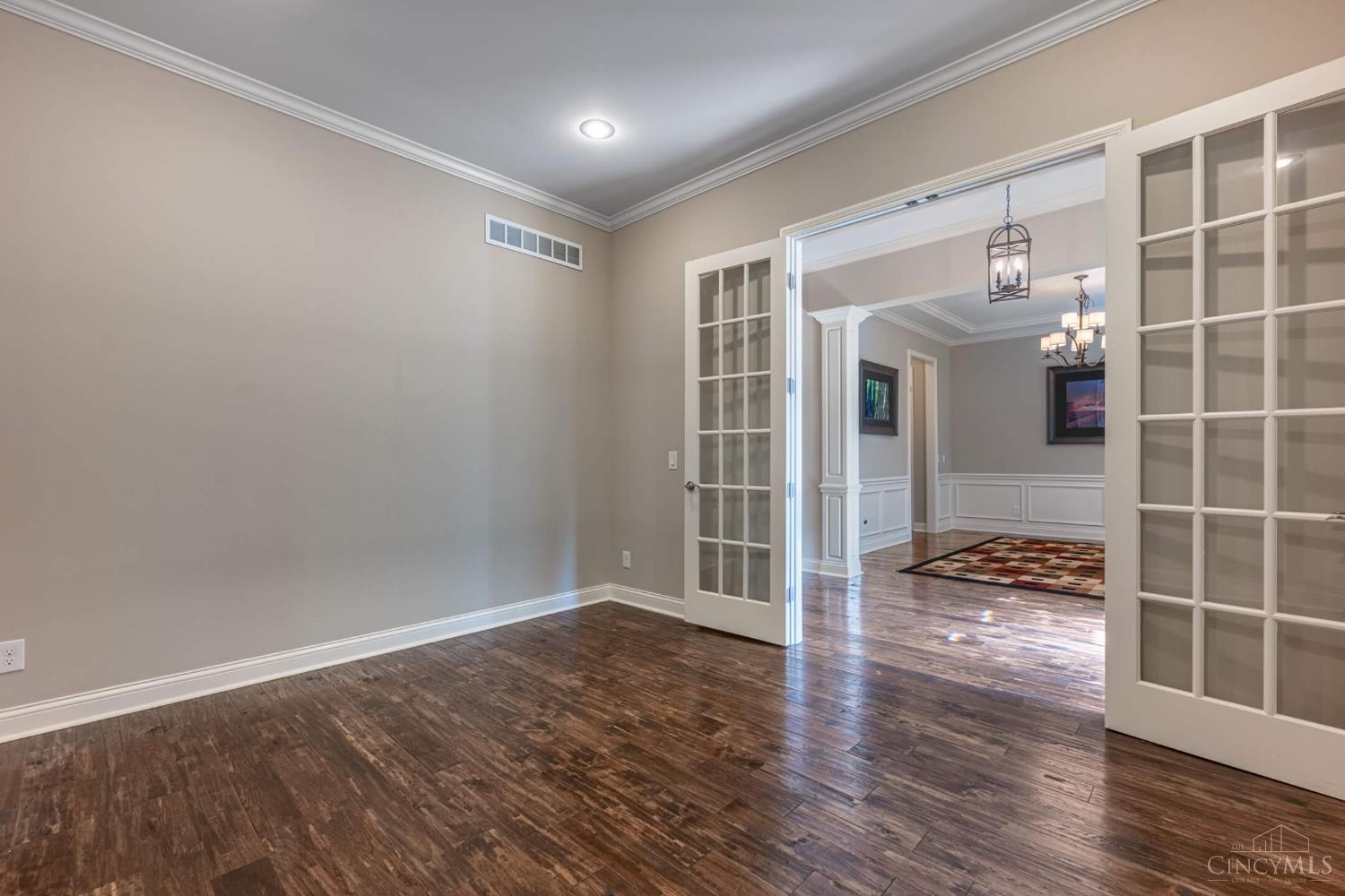 8925 Kenwood Road, Blue Ash, OH, 45242 — photo 18