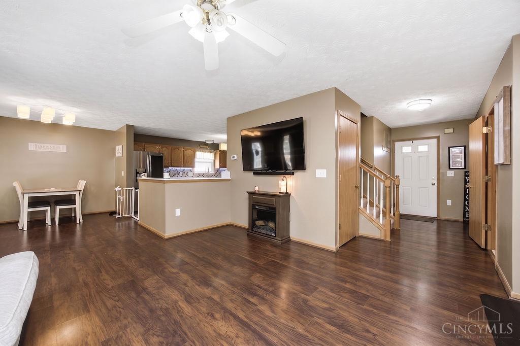 4th image of 933 Marcia Dr, Trenton, OH 45067 | MLS# 1890489