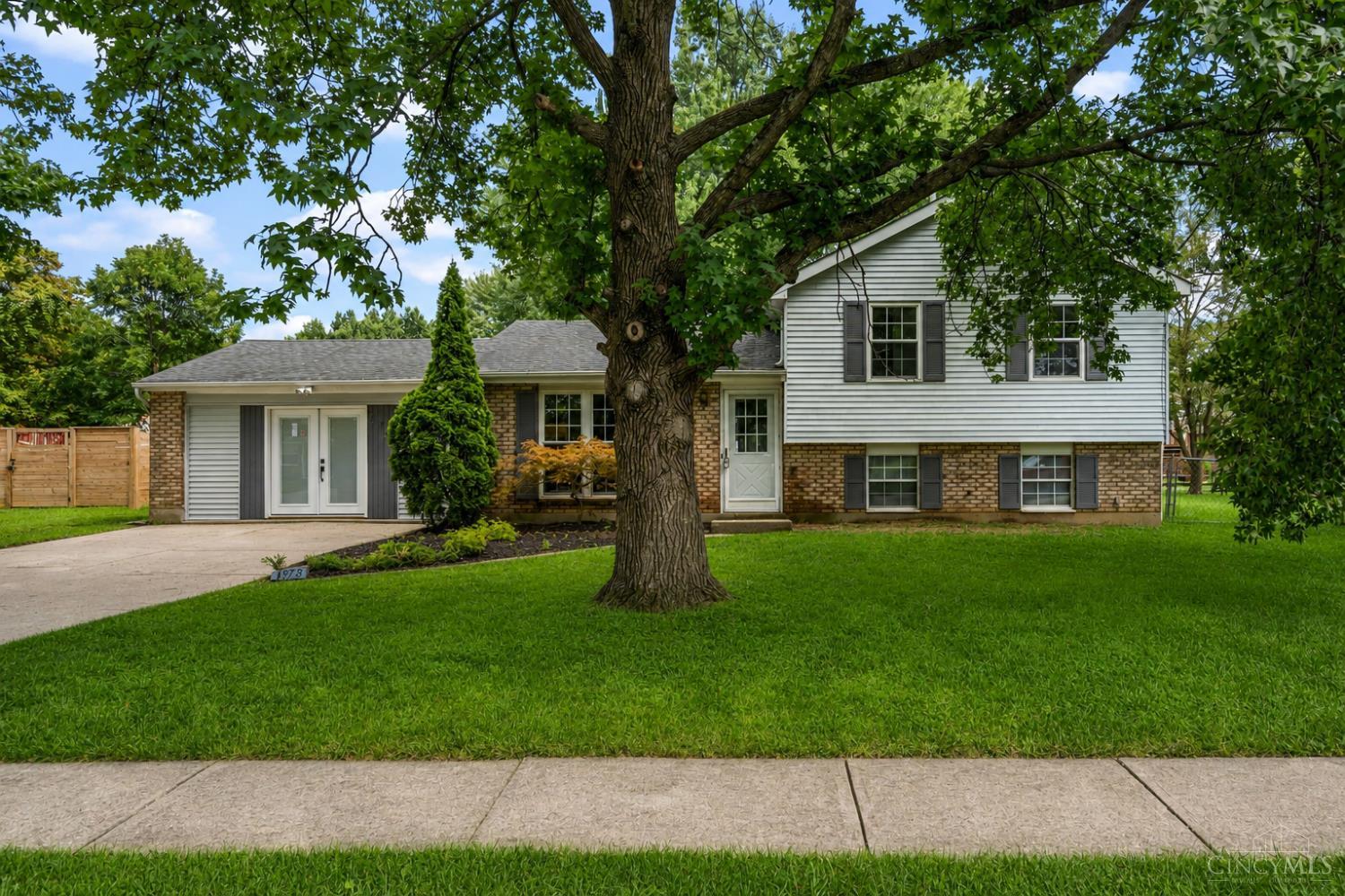 1st image of 675 Woodgate Rd, Union Twp, OH 45244 | MLS# 1890613