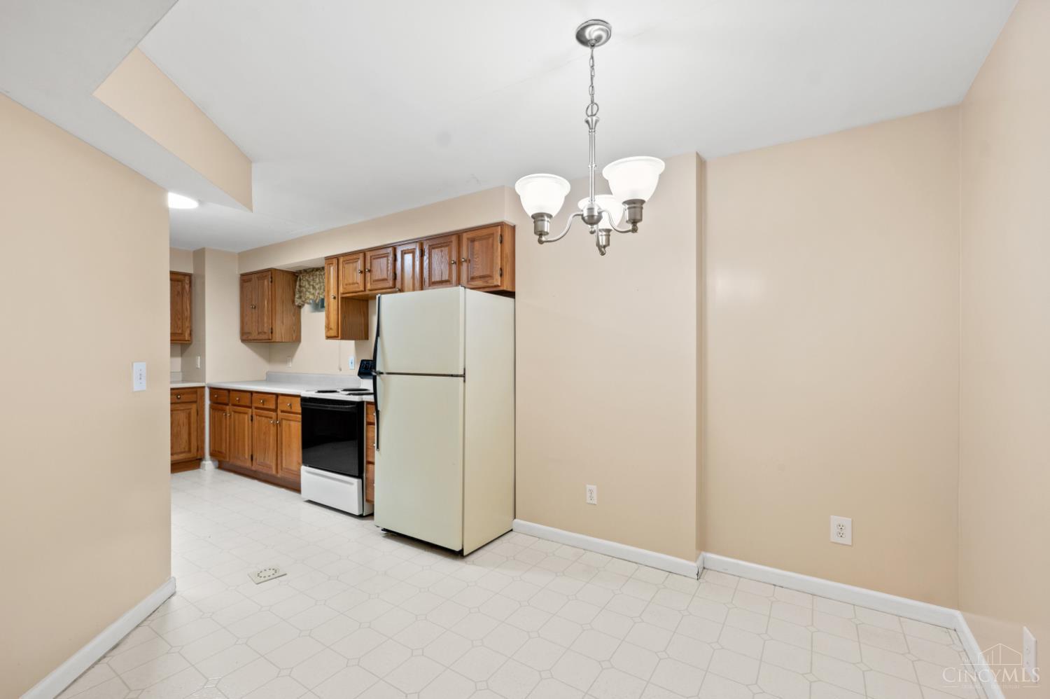 2899 Creekside Drive, Fairfield Twp, OH, 45011 — photo 41