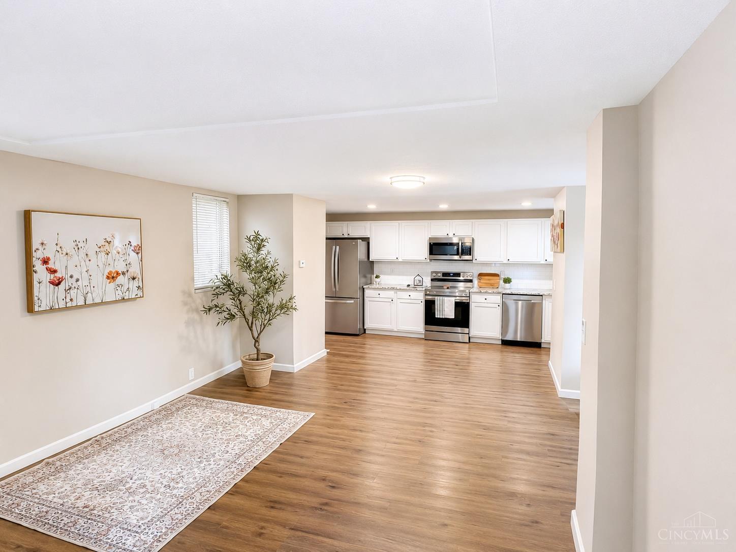 4th image of 6219 Bedford St, Cincinnati, OH 45227 | MLS# 1890620
