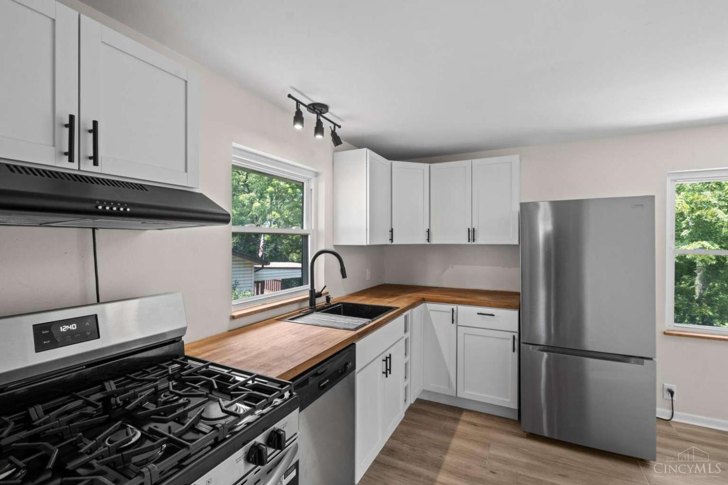 2562 Montana Avenue, Cincinnati, OH, 45211 — photo 4