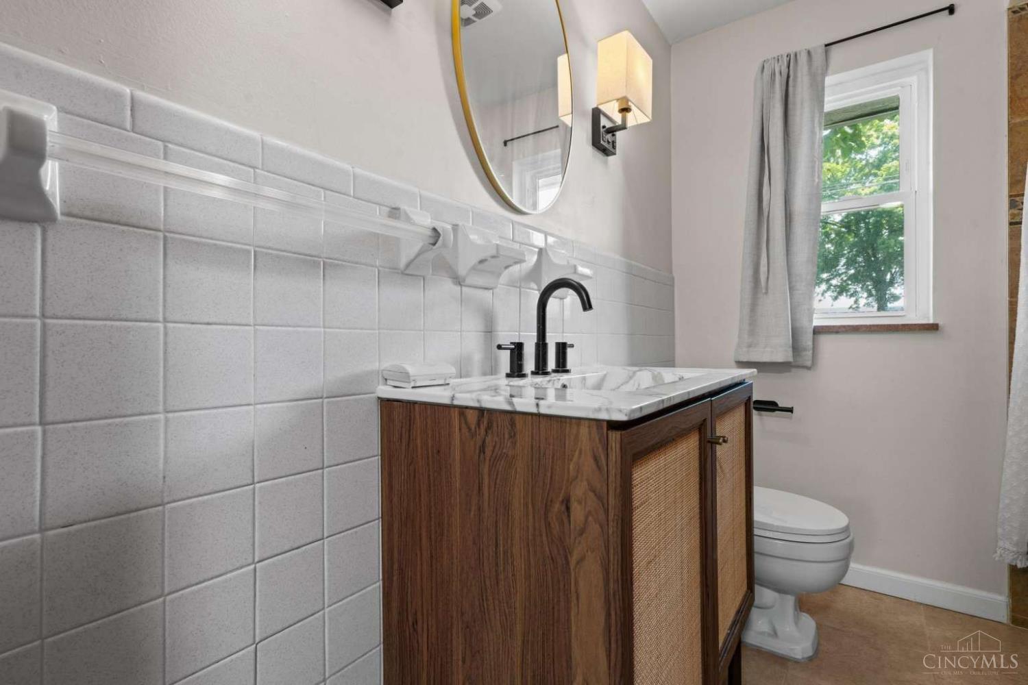 2562 Montana Avenue, Cincinnati, OH, 45211 — photo 7