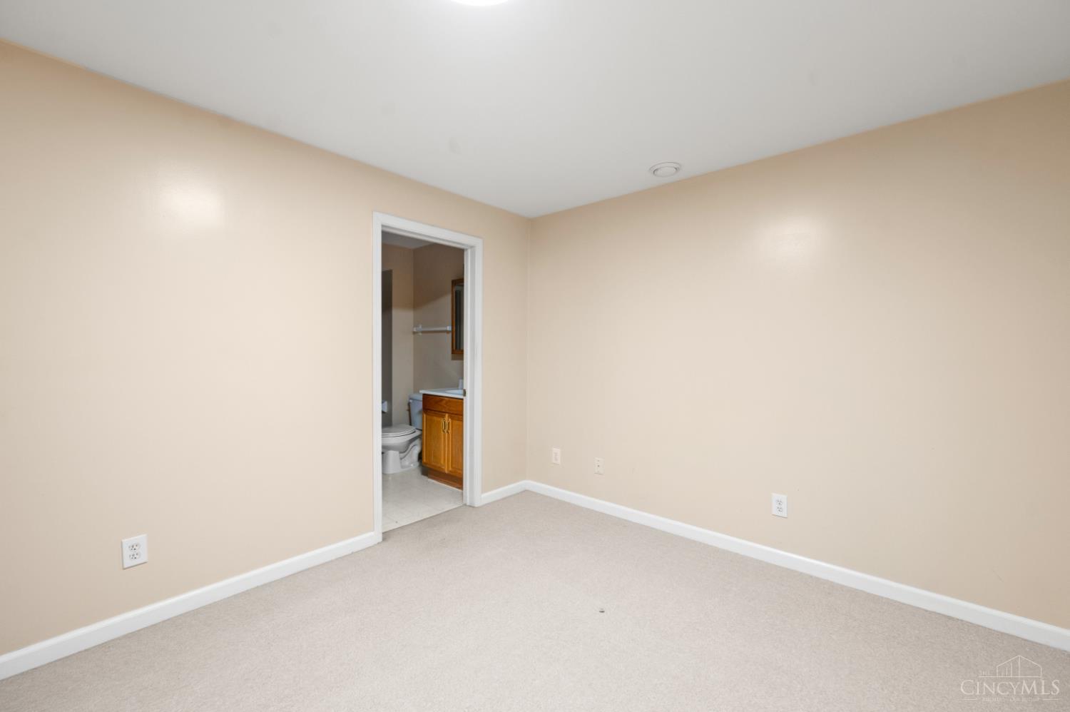 2899 Creekside Drive, Fairfield Twp, OH, 45011 — photo 38