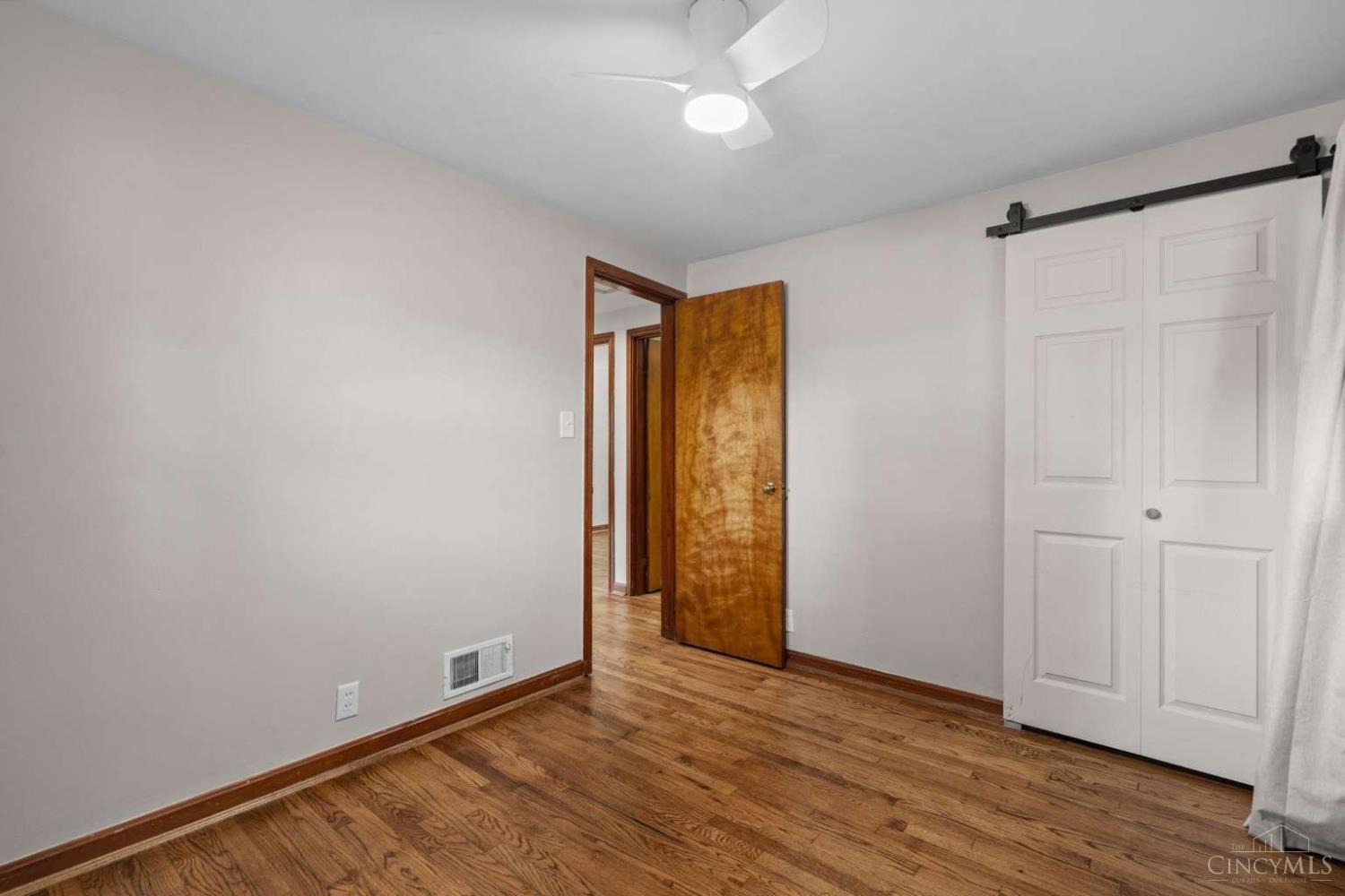 2562 Montana Avenue, Cincinnati, OH, 45211 — photo 15