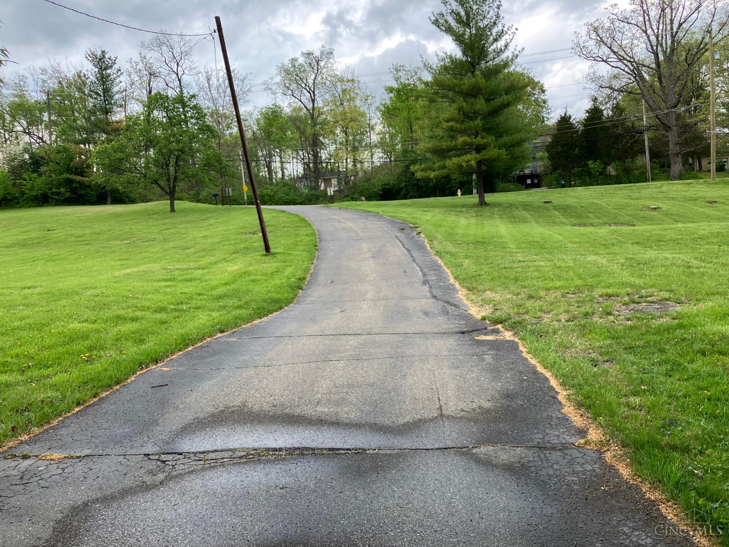 1805 Miles Road, Springfield Twp., OH, 45231 — photo 2
