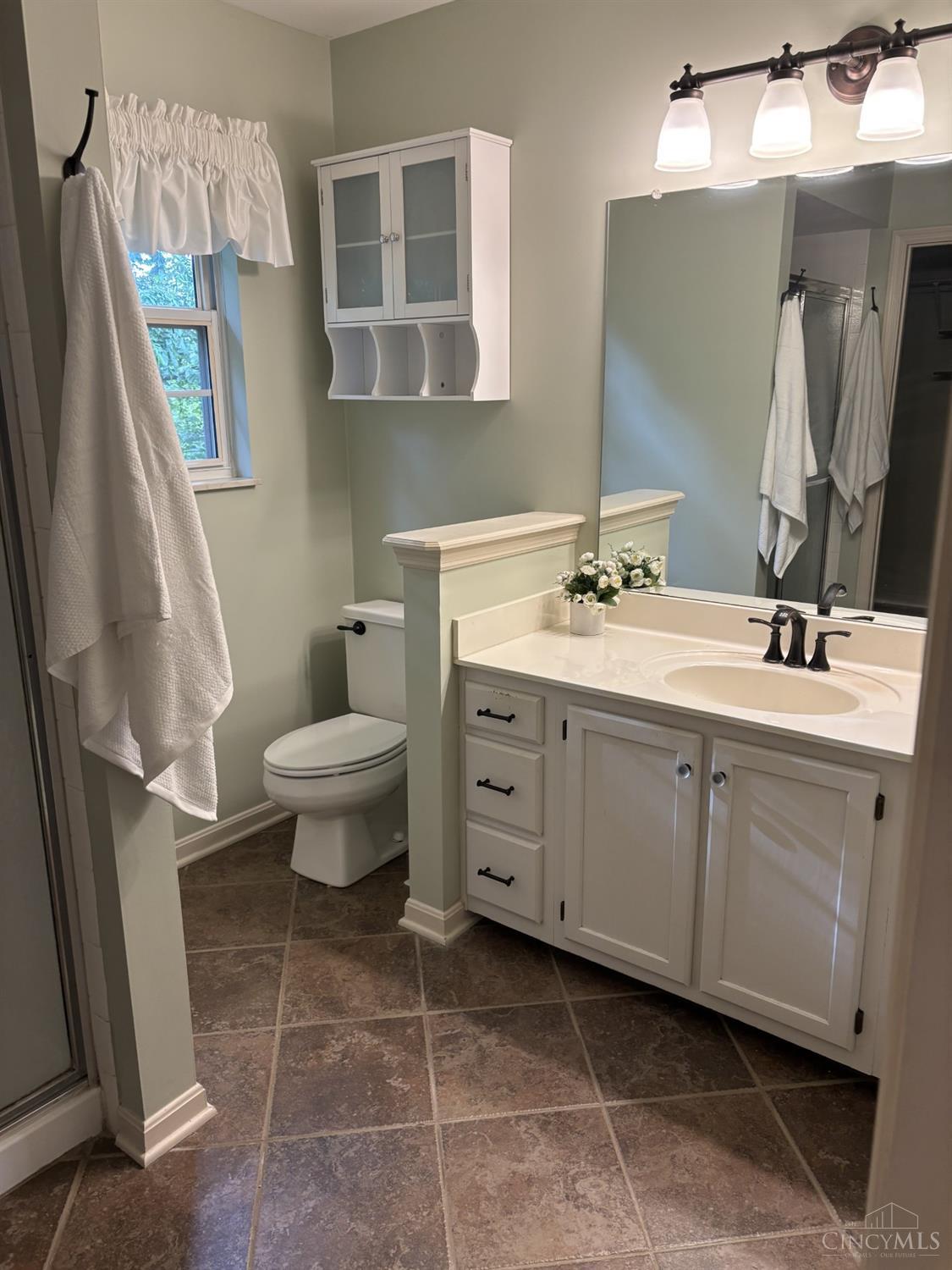 932 Saffron Lane, Miami Twp, OH, 45150 — photo 13