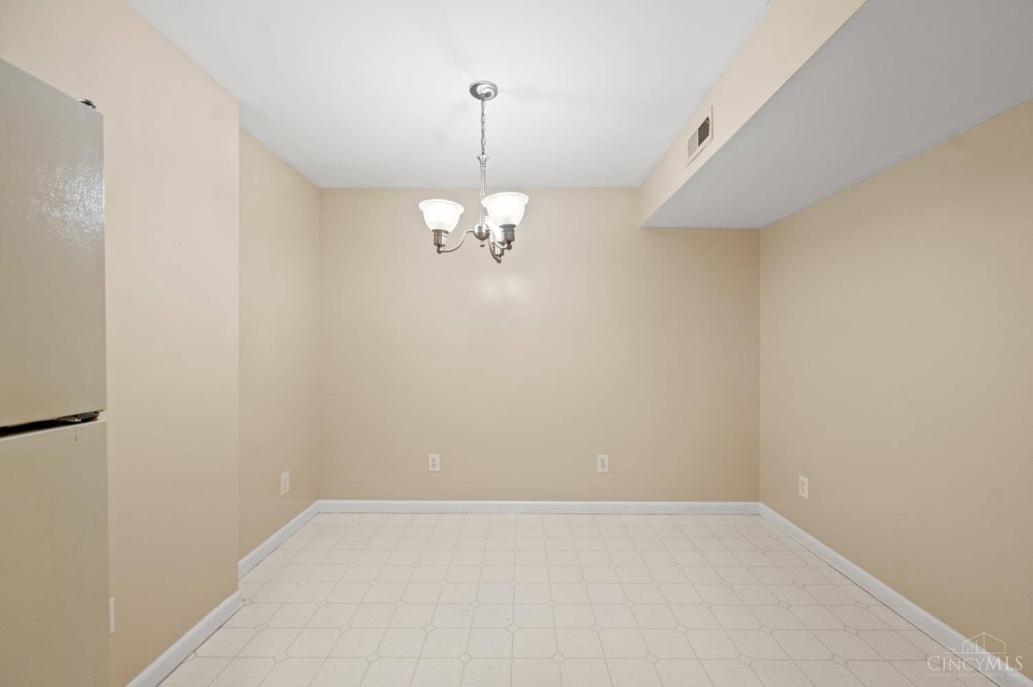 2899 Creekside Drive, Fairfield Twp, OH, 45011 — photo 42