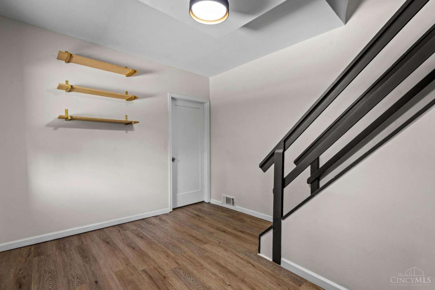 2562 Montana Avenue, Cincinnati, OH, 45211 — photo 18