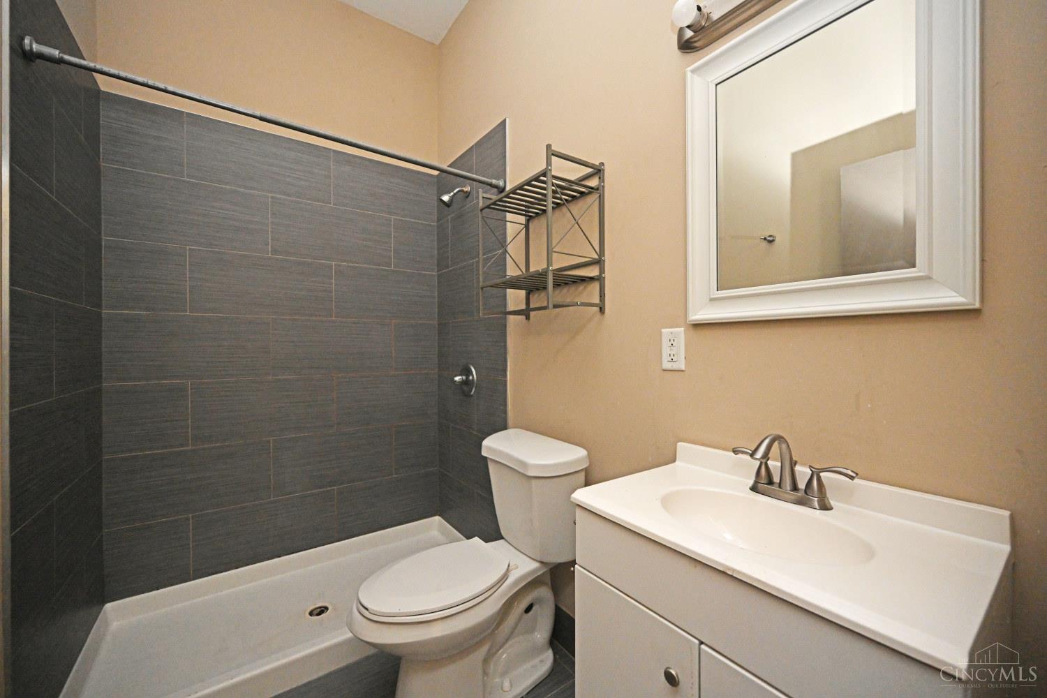 3020 Hackberry Street, Cincinnati, OH, 45206 — photo 35