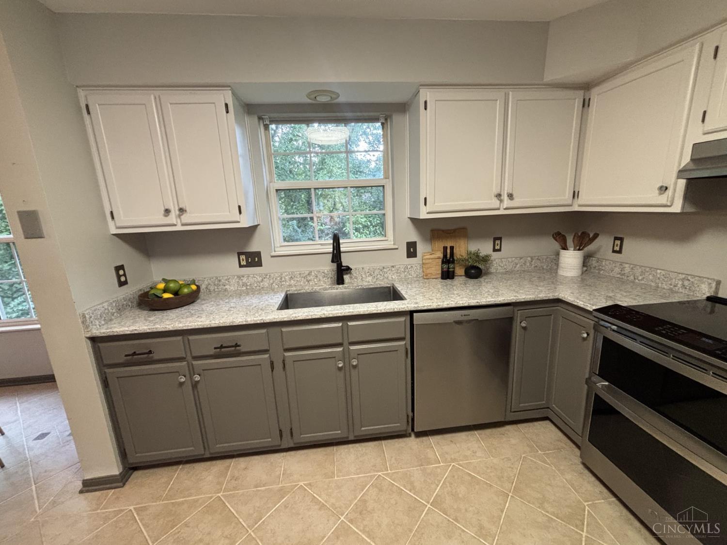 932 Saffron Lane, Miami Twp, OH, 45150 — photo 6
