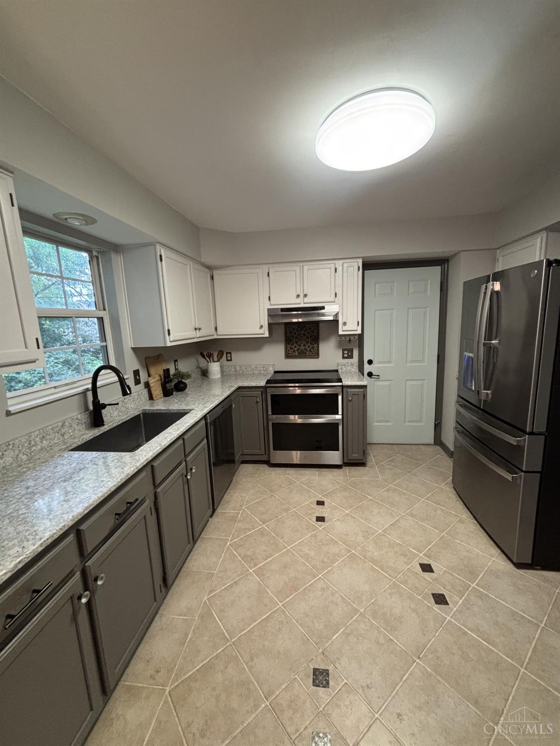 932 Saffron Lane, Miami Twp, OH, 45150 — photo 7