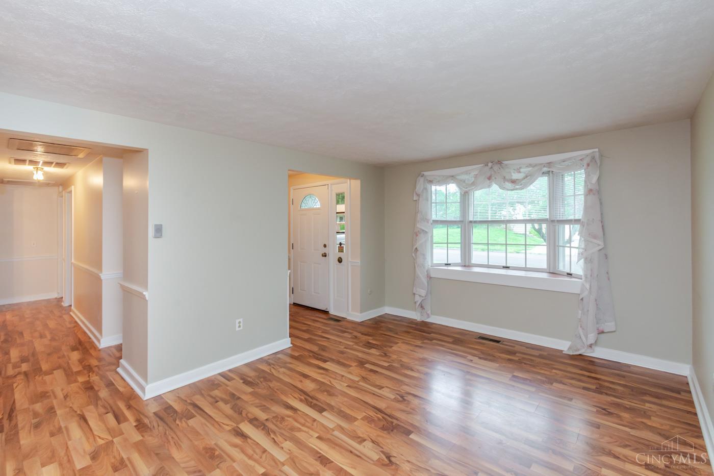 307 Flanders Avenue, Brookville, OH, 45309 — photo 5