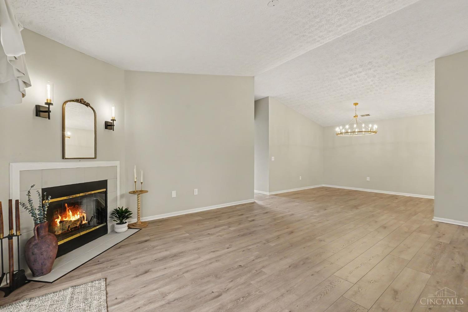 7343 Ridgepoint Drive