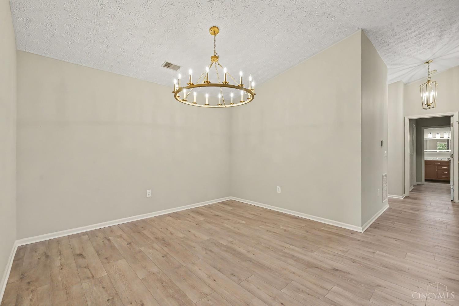 7343 Ridgepoint Drive