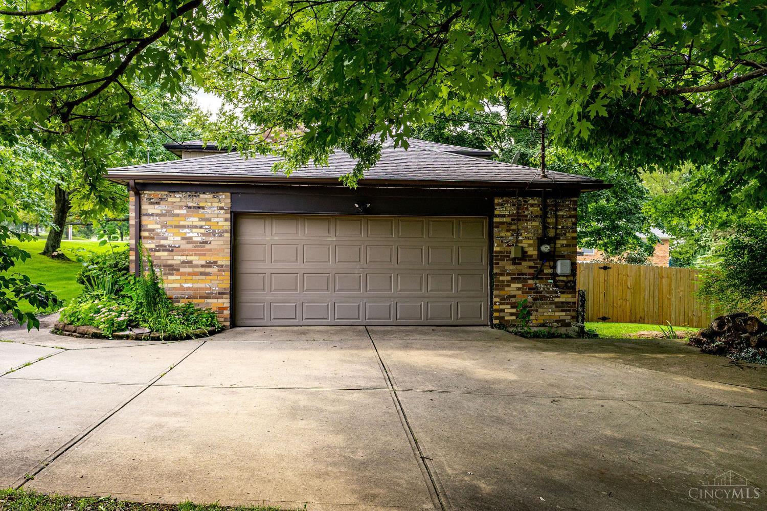6404 Tylersville Road, West Chester, OH, 45069 — photo 38