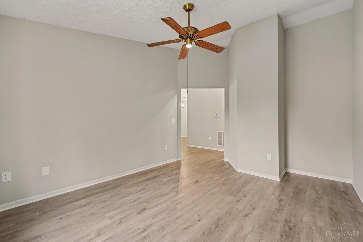 7343 Ridgepoint Drive