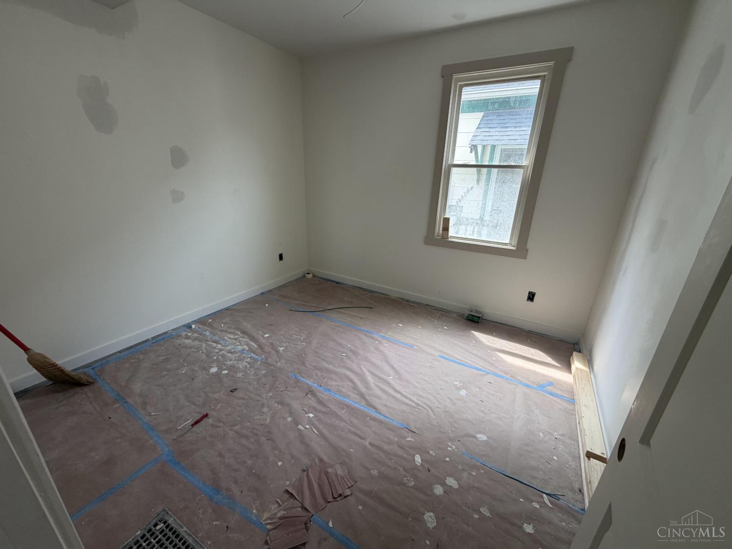 4334 Watterson Street, Cincinnati, OH, 45227 — photo 9