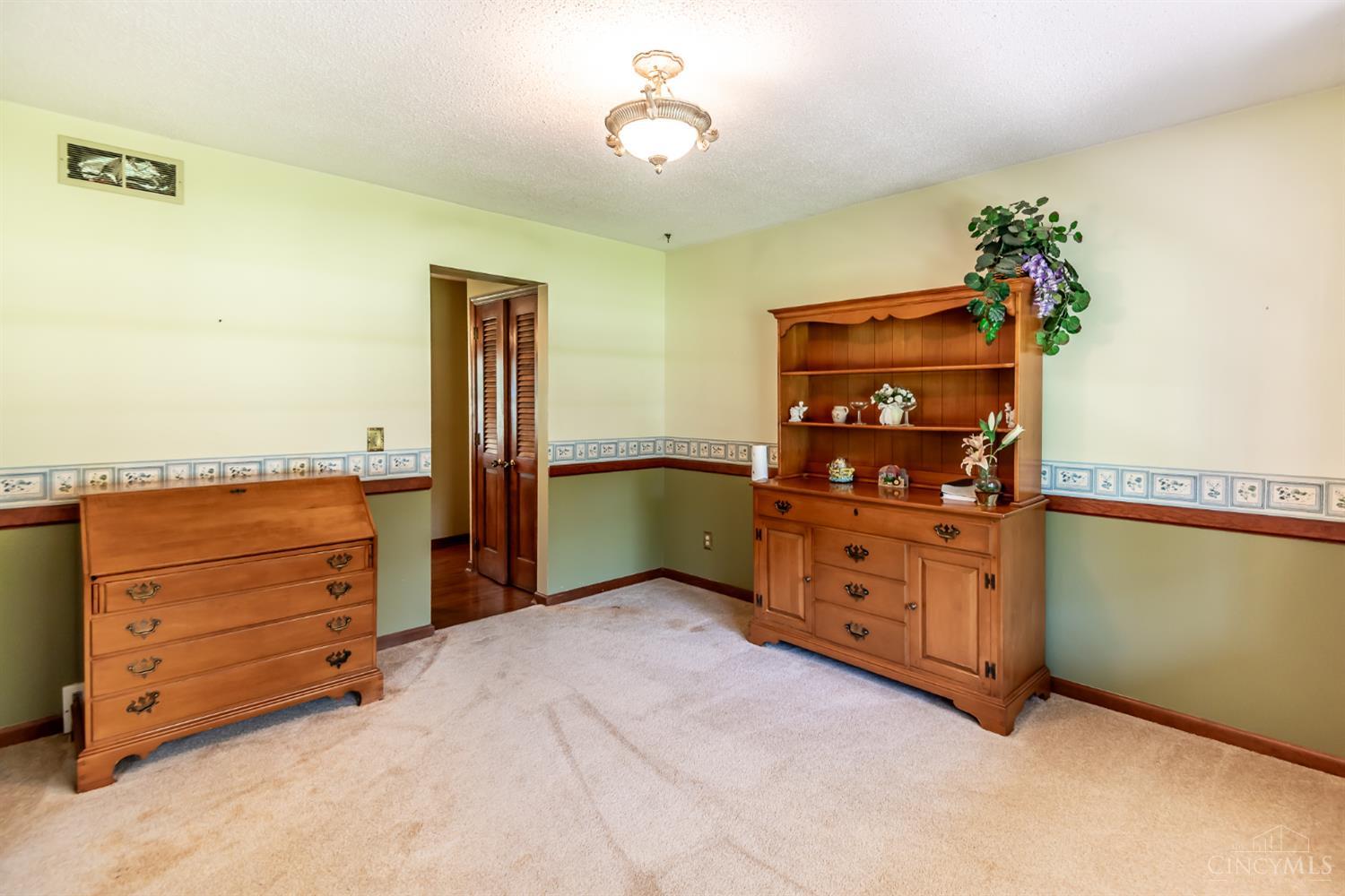 4160 Manchester Road, Franklin Twp, OH, 45005 — photo 8