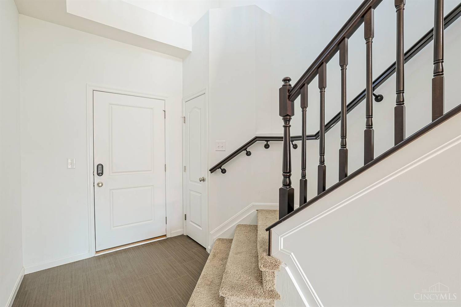 image of 1265 Soaring Wy, Hamilton Twp, OH 45039 | MLS# 1890674