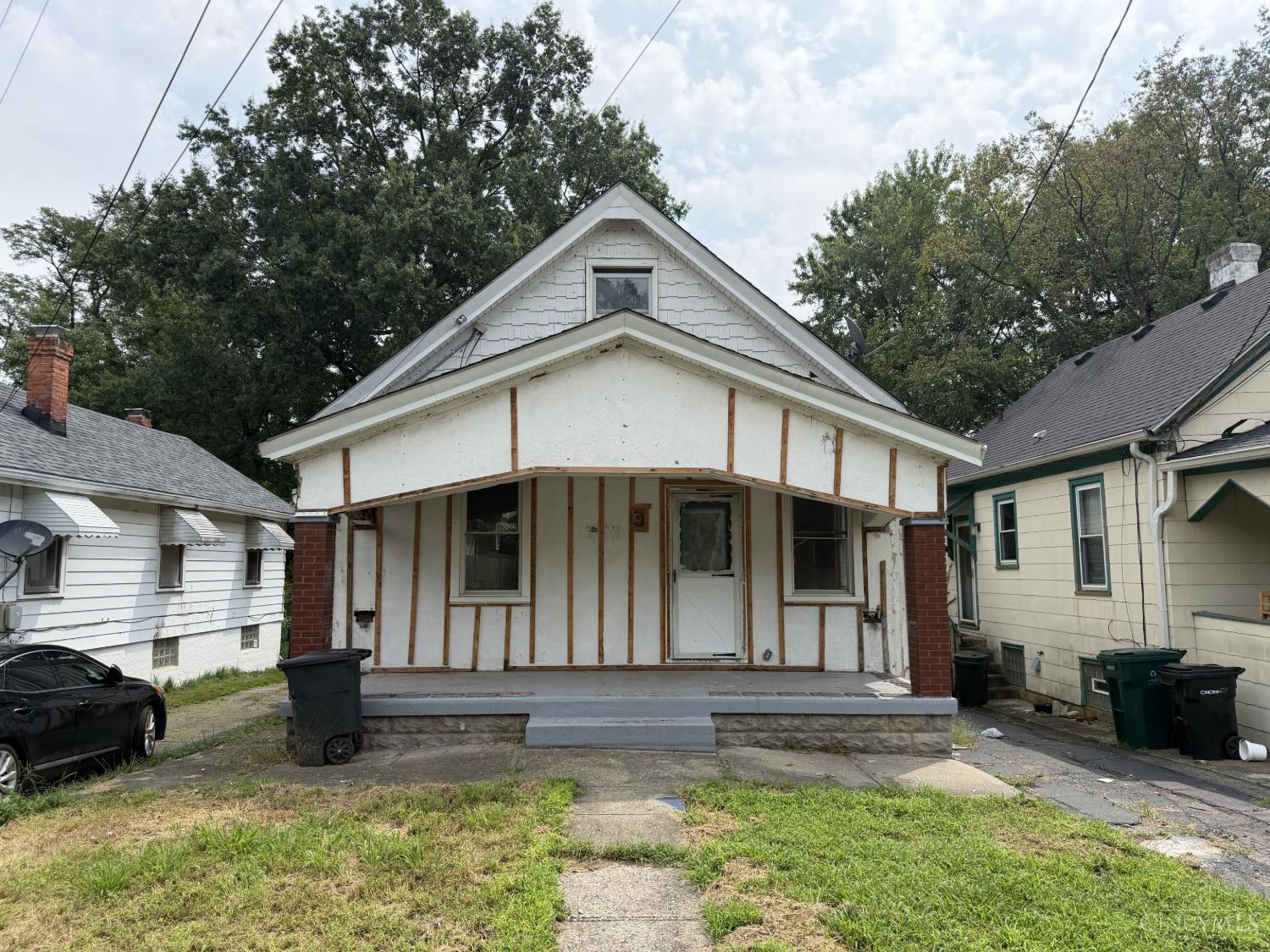 4334 Watterson Street, Cincinnati, OH, 45227